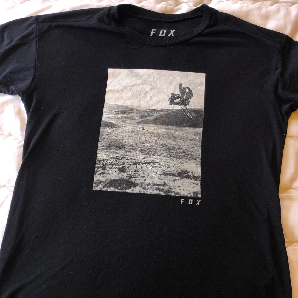 Woman’s Fox racing Tee